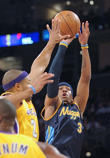 势在多场比 势在多场比