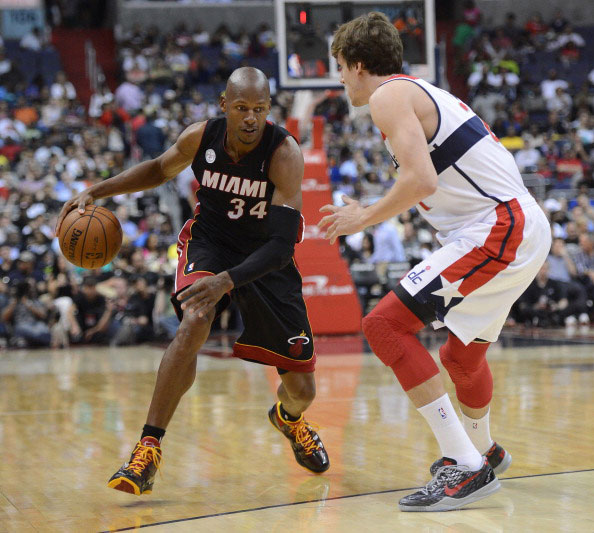 能挺身而出 能挺身而出