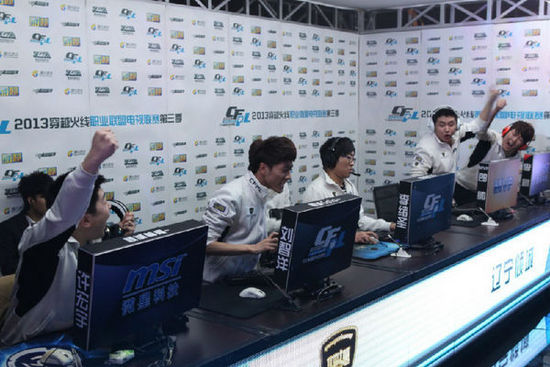 切关注丹尼 切关注丹尼