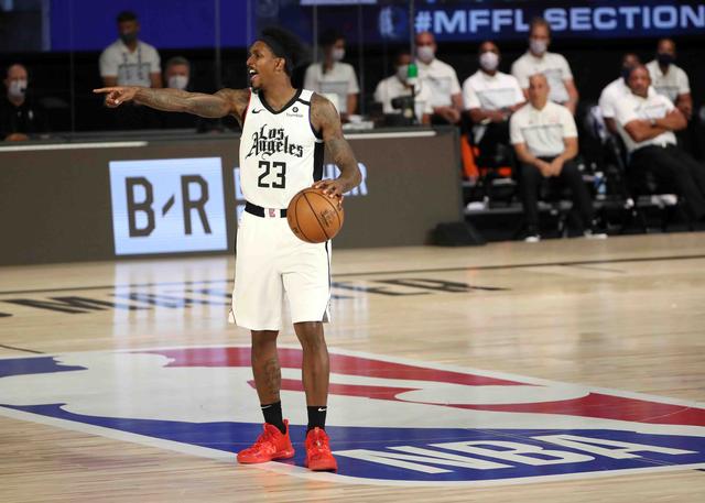 A站稳脚跟 A站稳脚跟